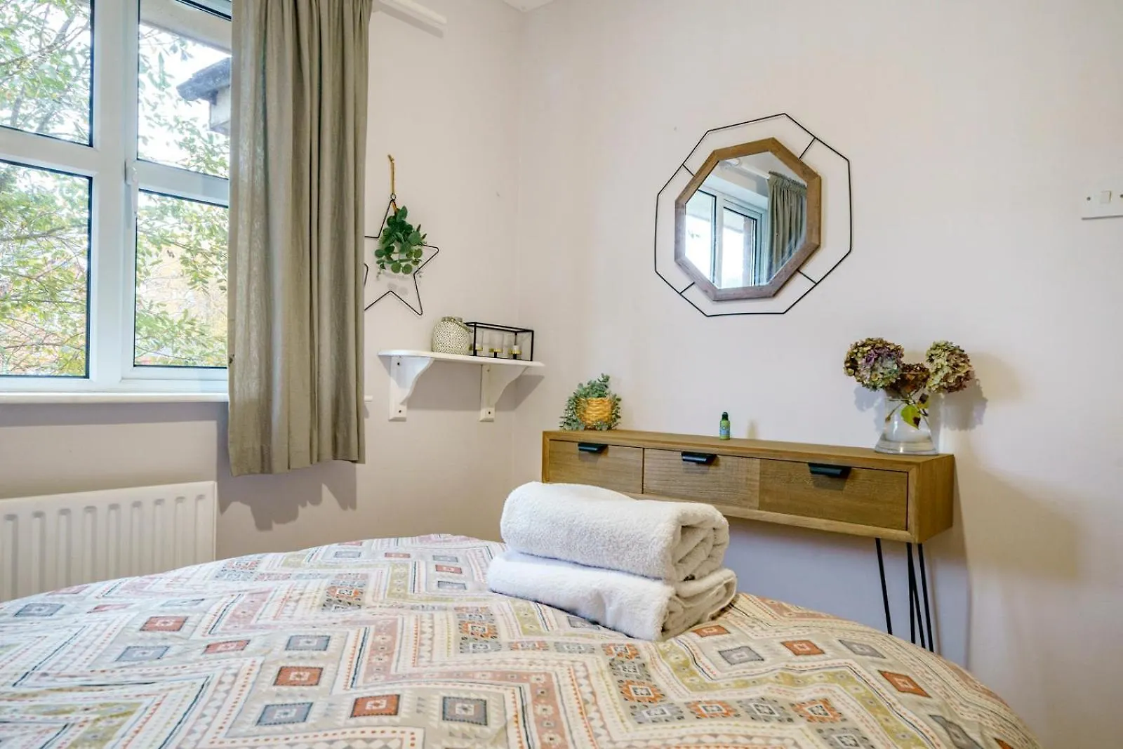 Close To City Centre Stylish 3 Bedroom House Belfast United Kingdom