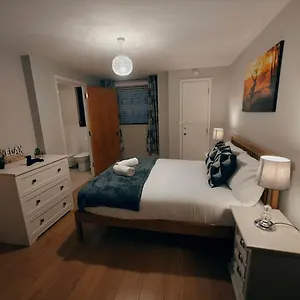 Apartment 2br Cosy Centre, Belfast